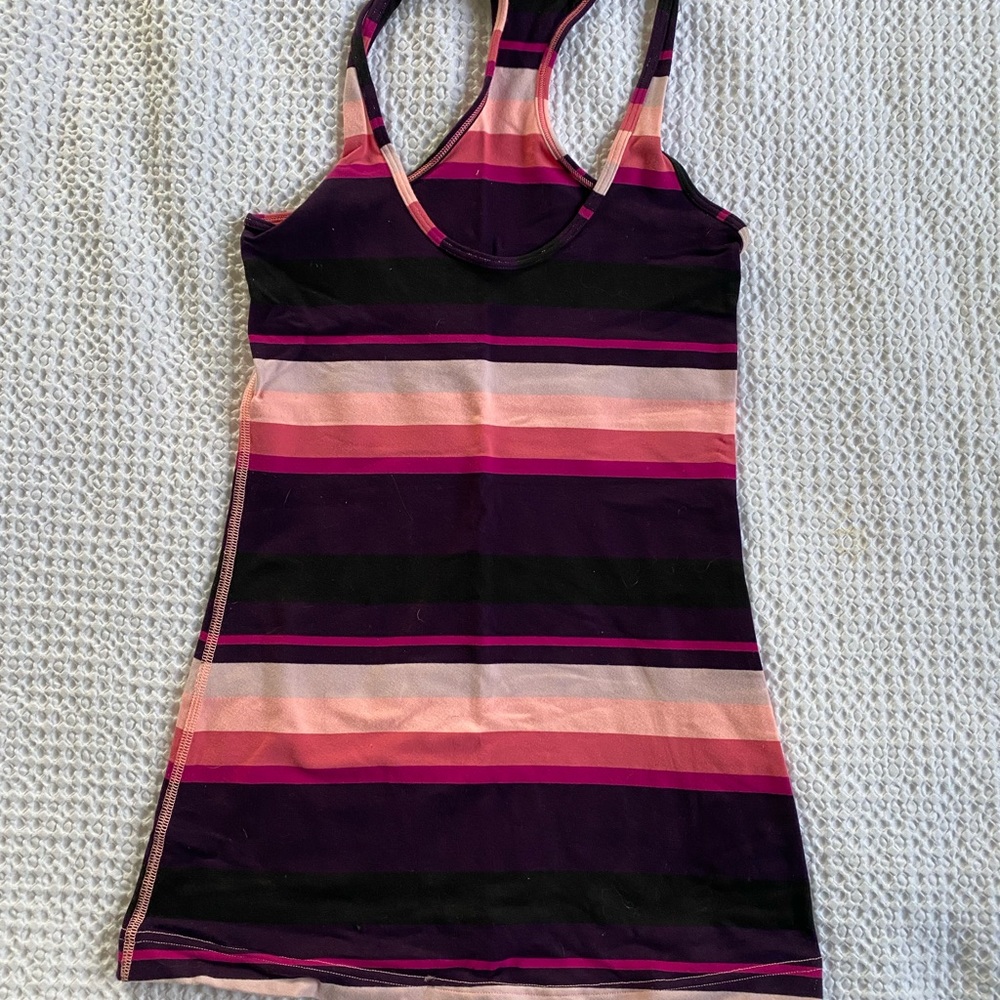 Lululemon yoga tank